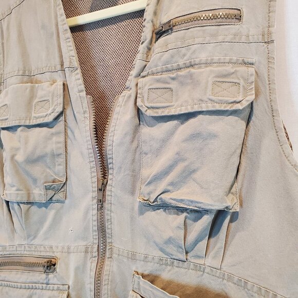 LL BEAN SZ S Women's Vintage Khaki Cargo Fishing Hunting Vest Camping Hiking - Picture 3 of 13